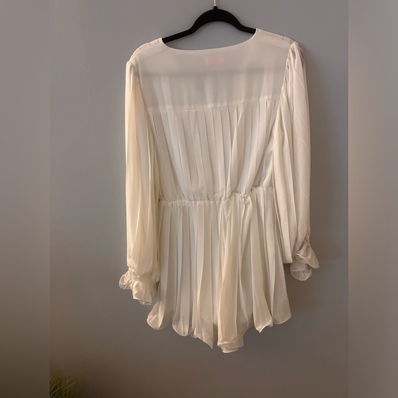 NWOT Pink Lily Pleated Flowy Romper | Medium - Picture 8 of 8